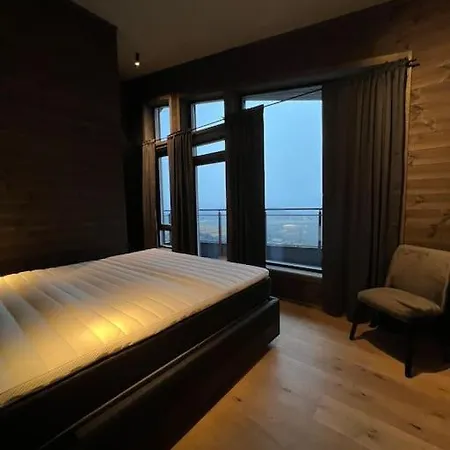 Eksklusiv, Toppetasje Leilighet Med Flott Utsikt Appartement